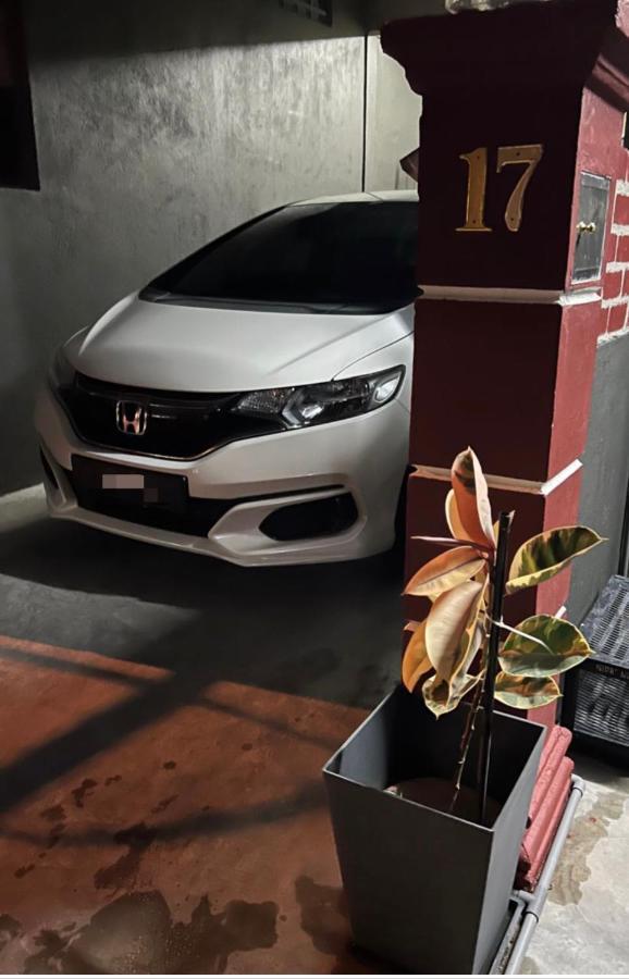 TheAtbas Homestay 17 in Seri Iskandar Perak 3 Bedroom Bota Luaran gambar